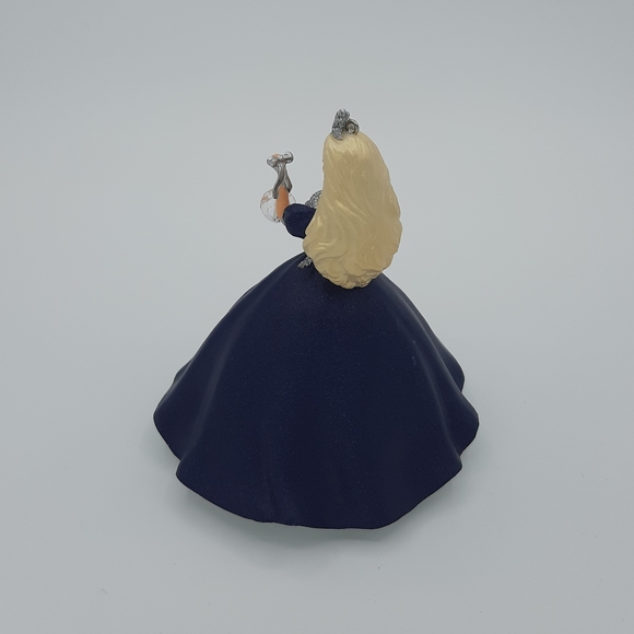 Barbie Millennium Princes Ornament Hallmark 1999 - Picture 4 of 4